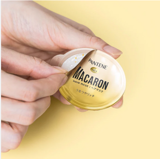 Repara tu cabello, dejándolo suave y brillante: Tratamiento Humectante, Revive el color de tu cabello teñido, Tratamiento de reparación Intensa
Conoce los productos exclusivos de Pantene Japón en nuestra tienda en línea